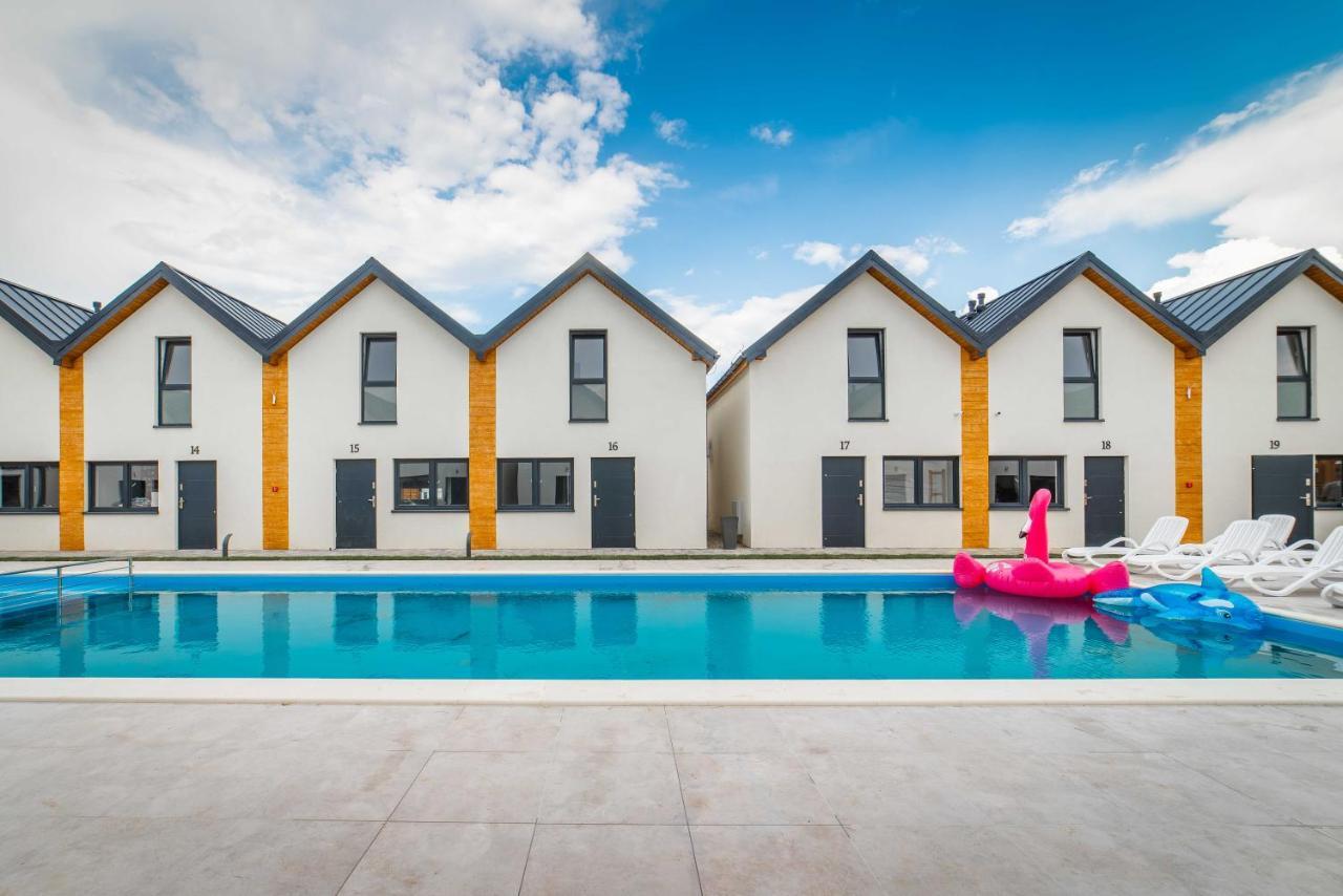 Amber Resort Rewal Extérieur photo